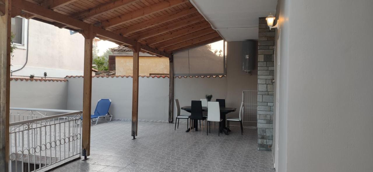 La Vita Apartments-Near Airport & Sea 아르테미다 객실 사진