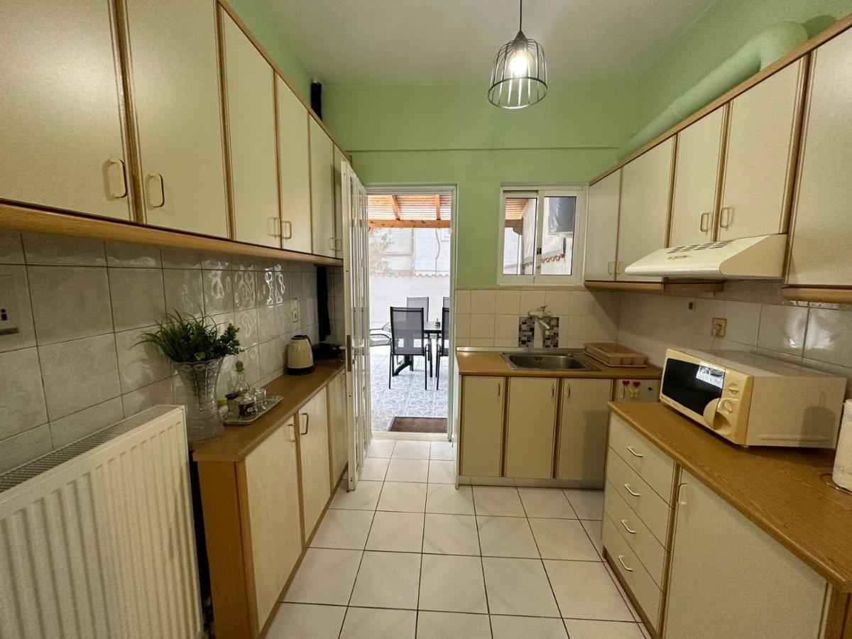La Vita Apartments-Near Airport & Sea 아르테미다 외부 사진