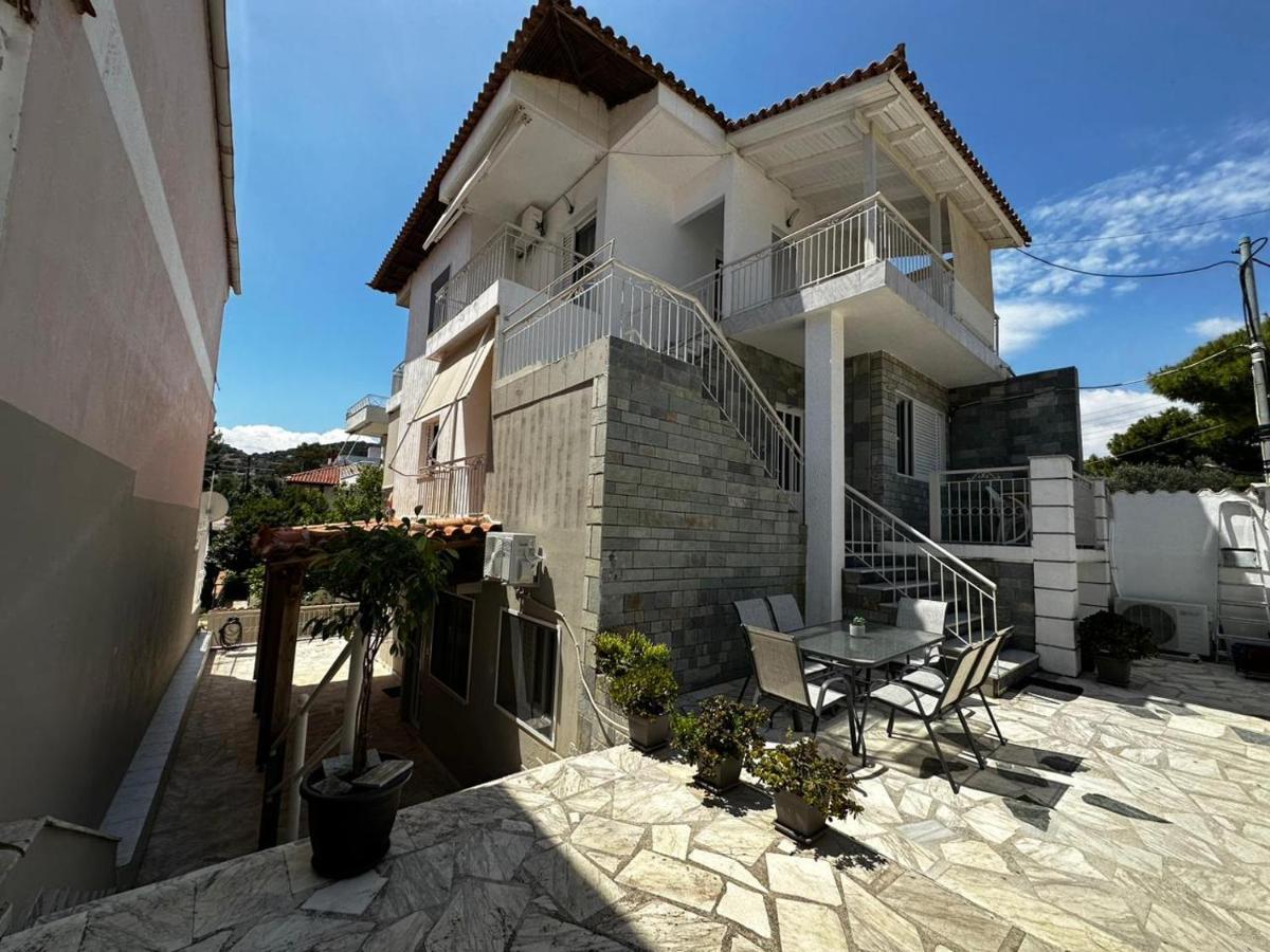 La Vita Apartments-Near Airport & Sea 아르테미다 외부 사진