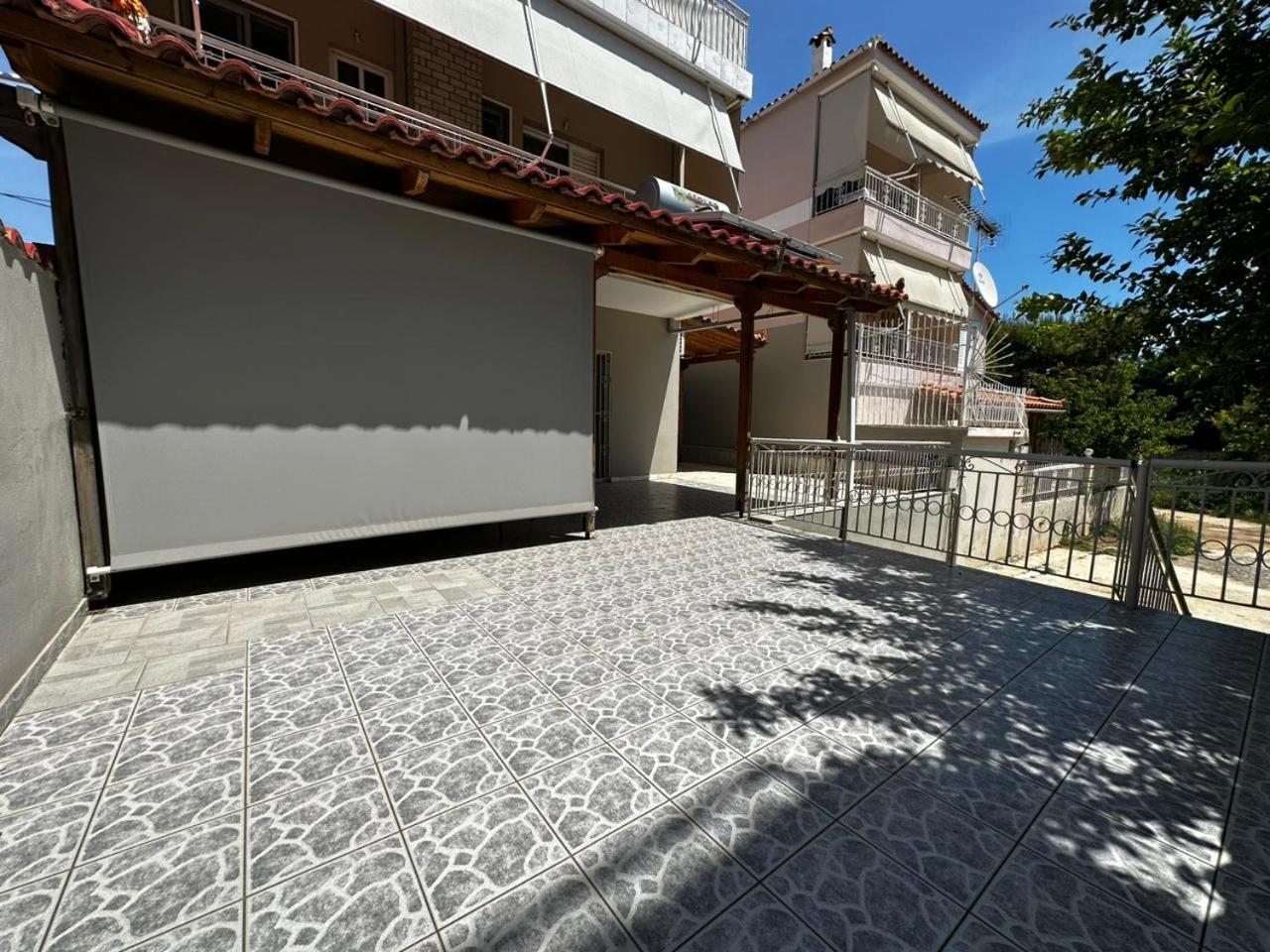 La Vita Apartments-Near Airport & Sea 아르테미다 객실 사진